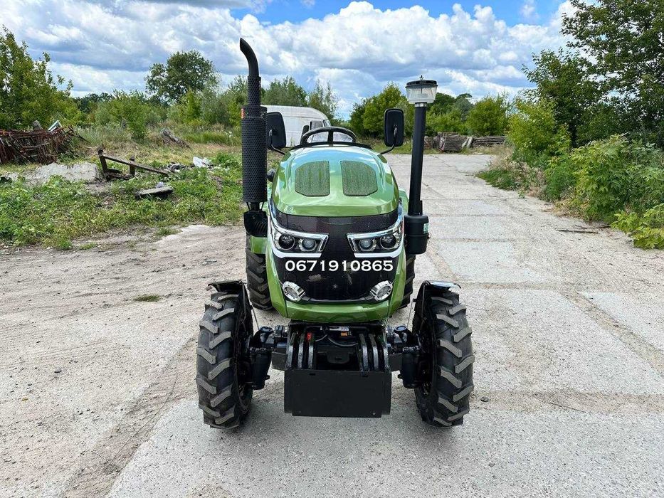 Трактор Xingtai T 244 L Повний привід 3-циліндри Шини: 6.00-14/9.50-20 Безкоштовна доставка по всій Україні до самого будинку