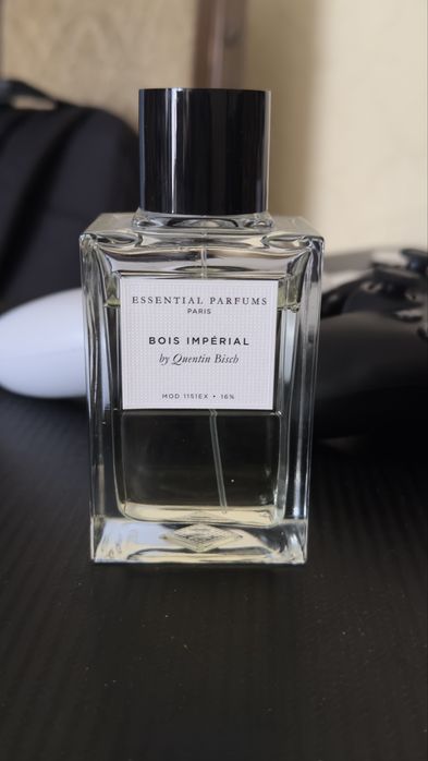 Продам парфуми Essential Parfums Bois Impérial