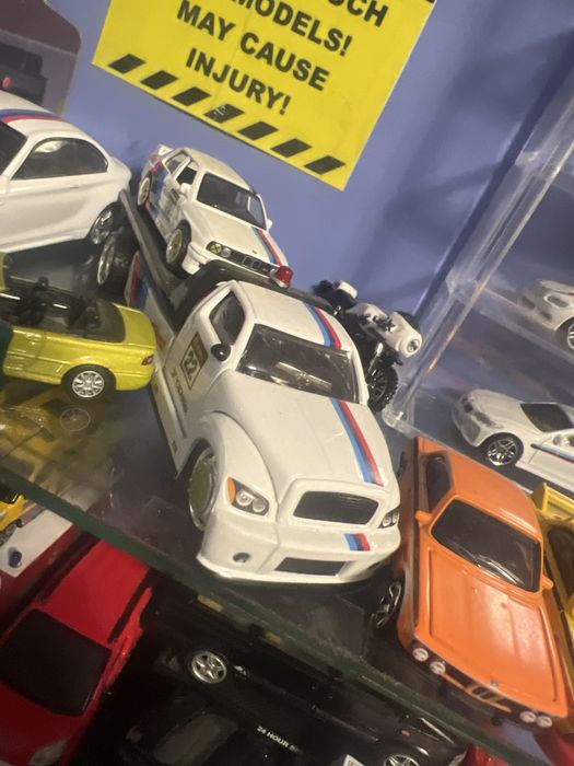 BMW M3 E30 модель автомобиля