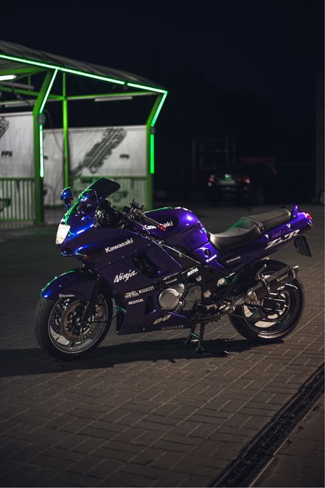 Kawasaki zzr 600