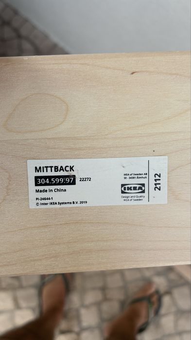 1 Cavaletes de madeira Ikea ( praticamente novos)