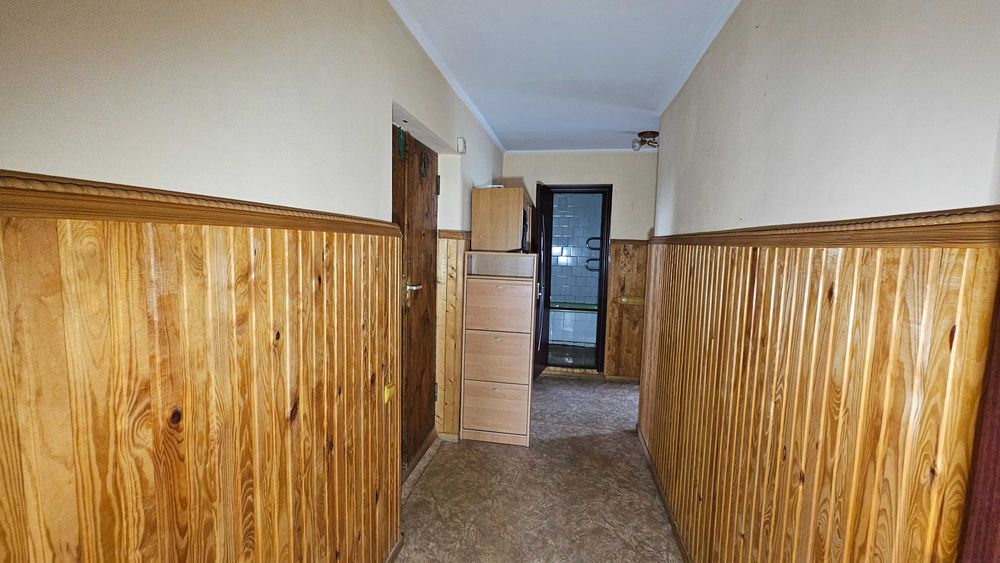Продаж 2-кімнатної квартири в центрі Яготина (р-н Каштани)