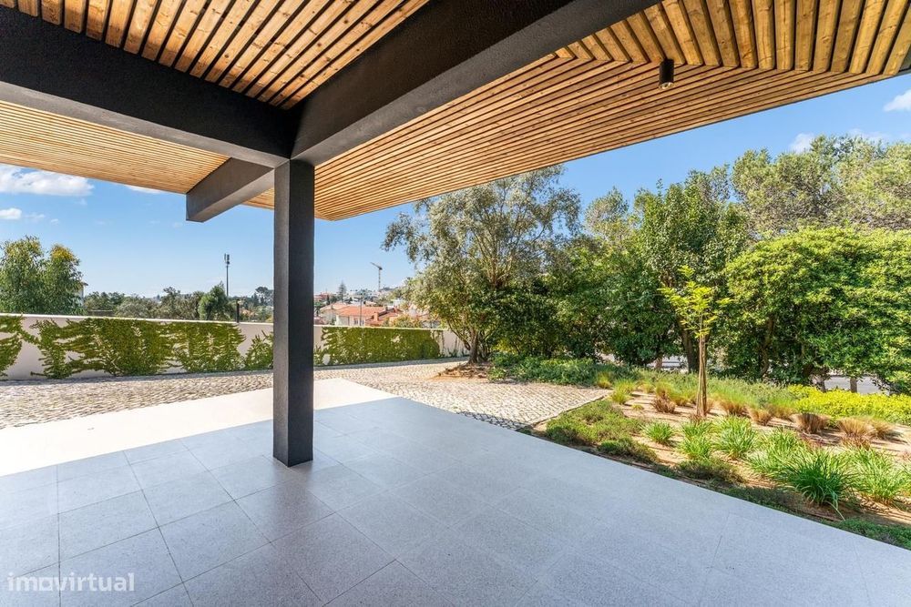 Moradia T4 com jardim, Cascais