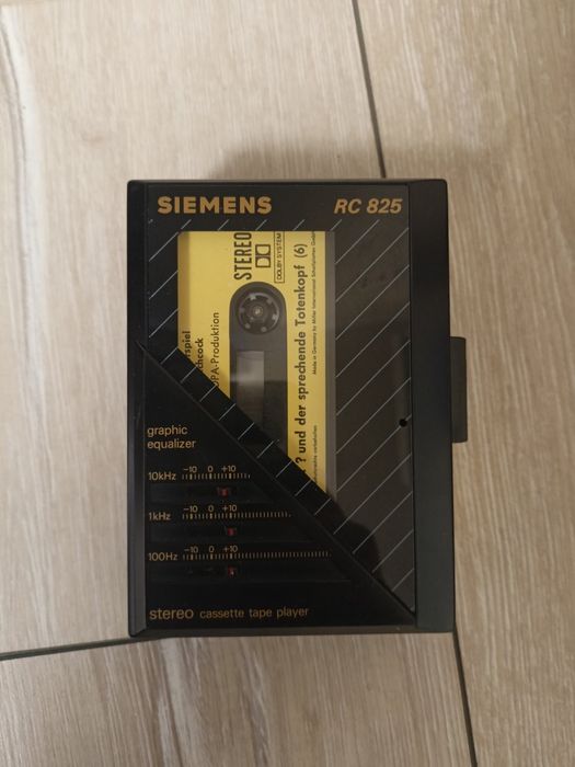 Ретро касетний плеєр SIEMENS RC825