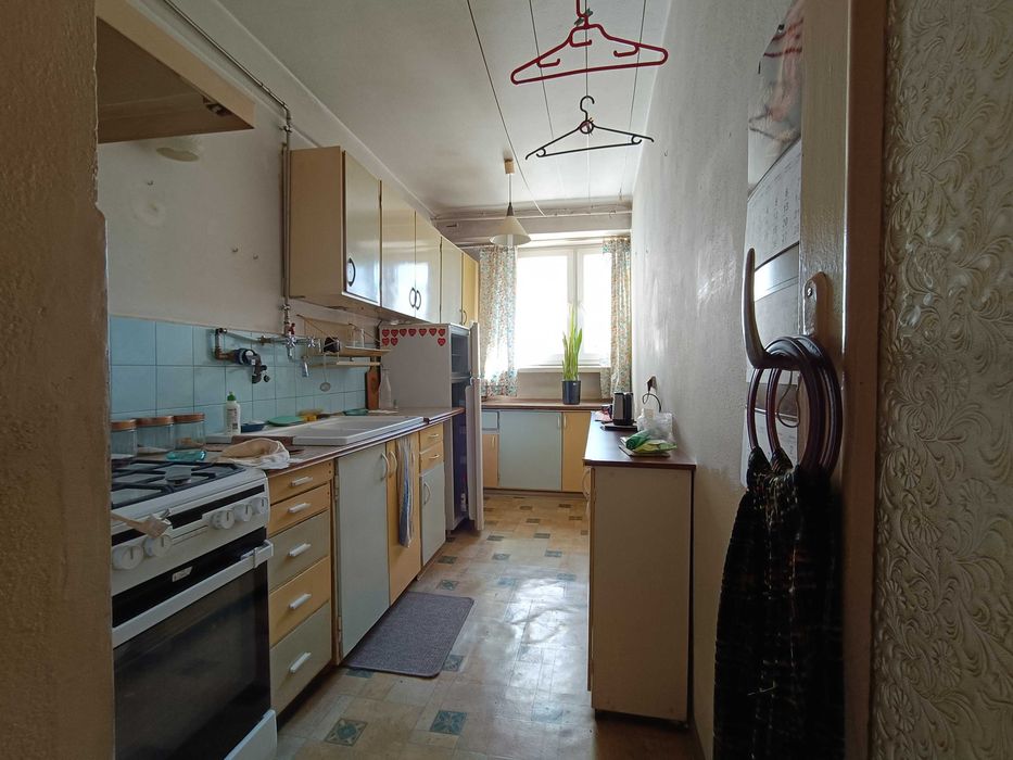 2 oddzielne pok. na ul. Al. Pokoju, 1 piętro, balkon. – pohled 6