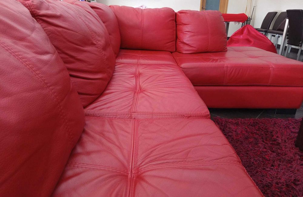 Sofá com chaise longue