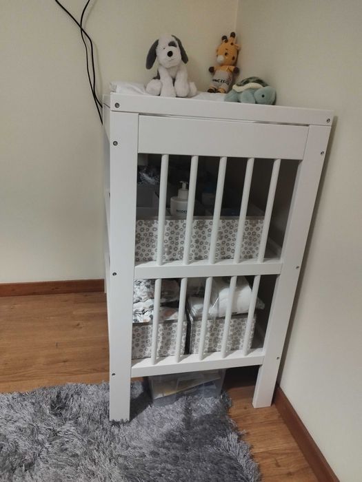 Muda fraldas IKEA
