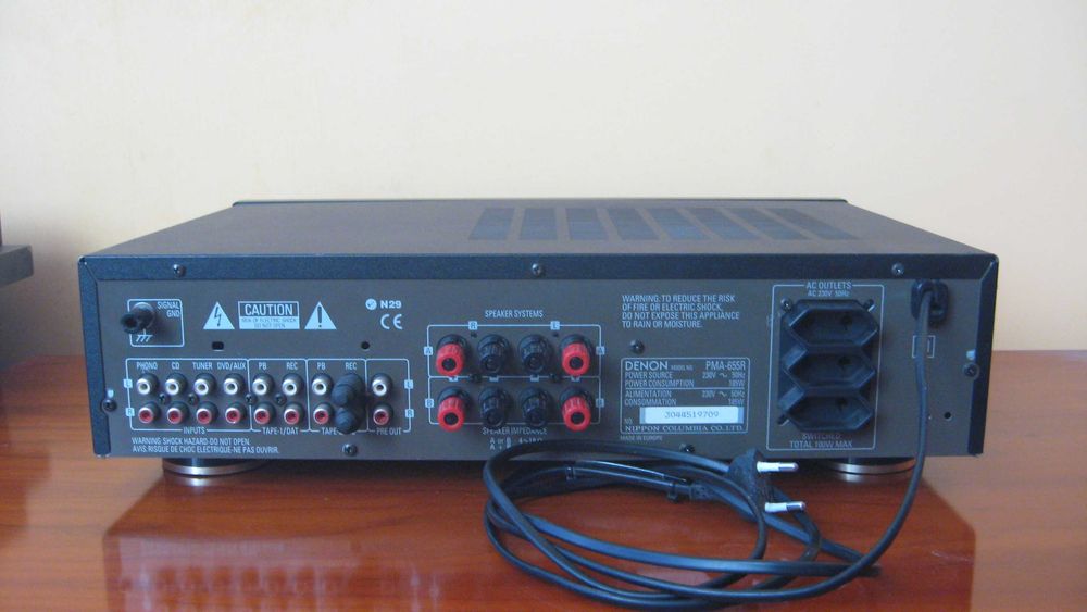 DENON PMA 655 R Amplifier with Remote Control and Instruction Manual64171733435523124