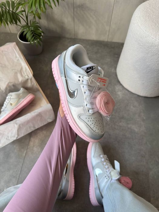 Кросівки Nike Dunk Low LX Metallic Silver Pink Foam жіночі кросівки найк сб данк