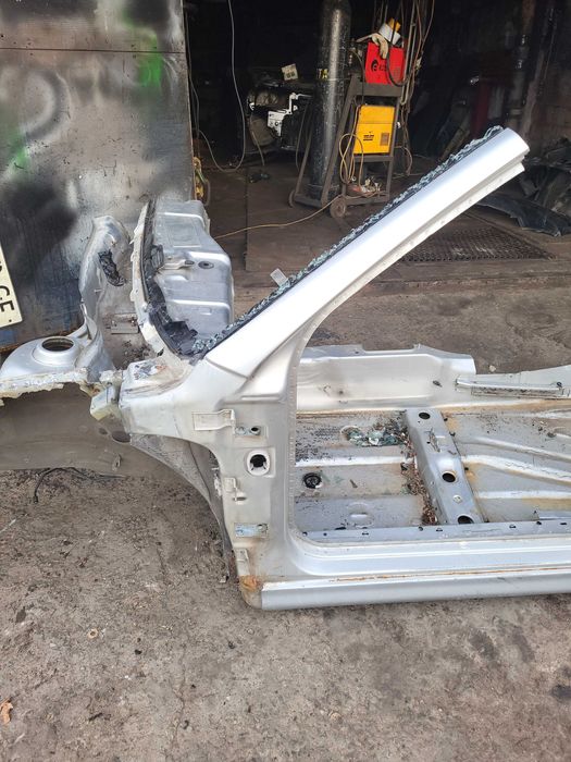 Четверть  ліва Skoda Oktavia Tour Шкода Октавія Тур