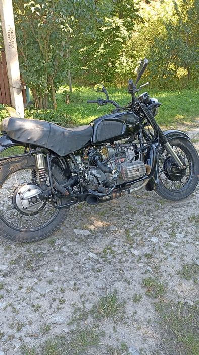 Продам, Мт Дніпро 11 в гарному стані