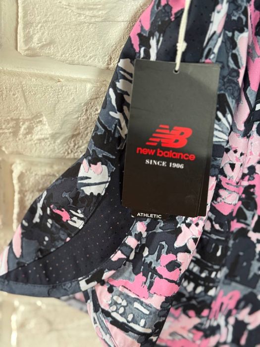 Нові,  легкі та зручні шорти  New Balance,розмір XL