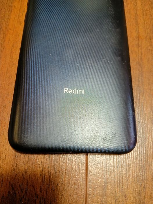 Телефон Redmi 9C.