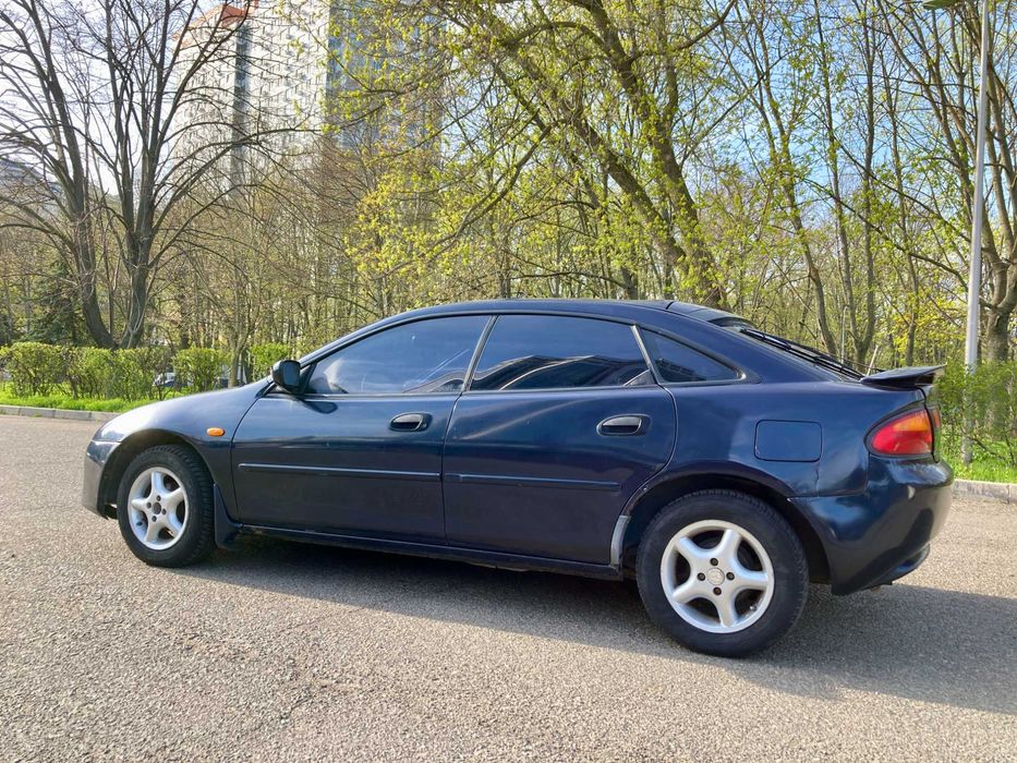 Mazda 323 1997 продаж