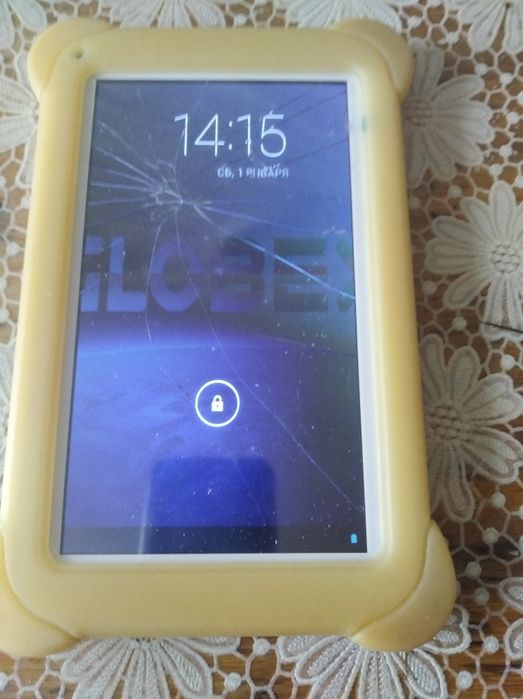 Планшет GLOBEX GU7013 .