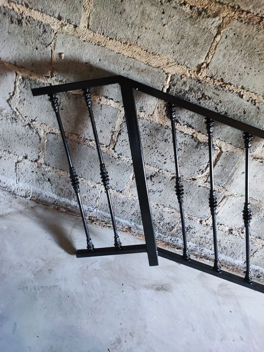 Sprzedam poręcz balustradę kutą  na schody
