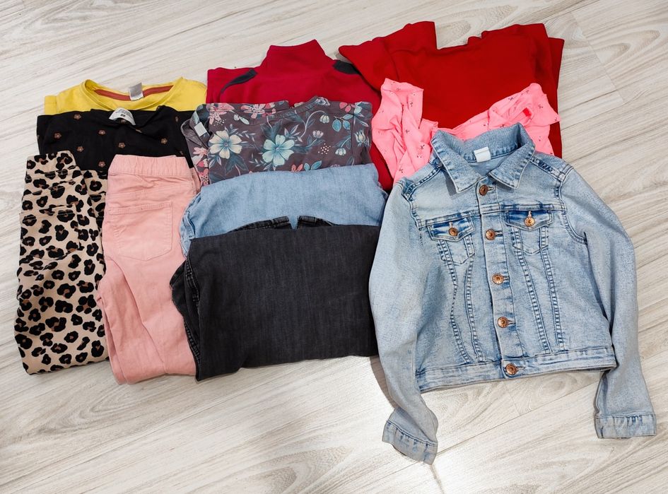 Paczka ciuchów 122cm