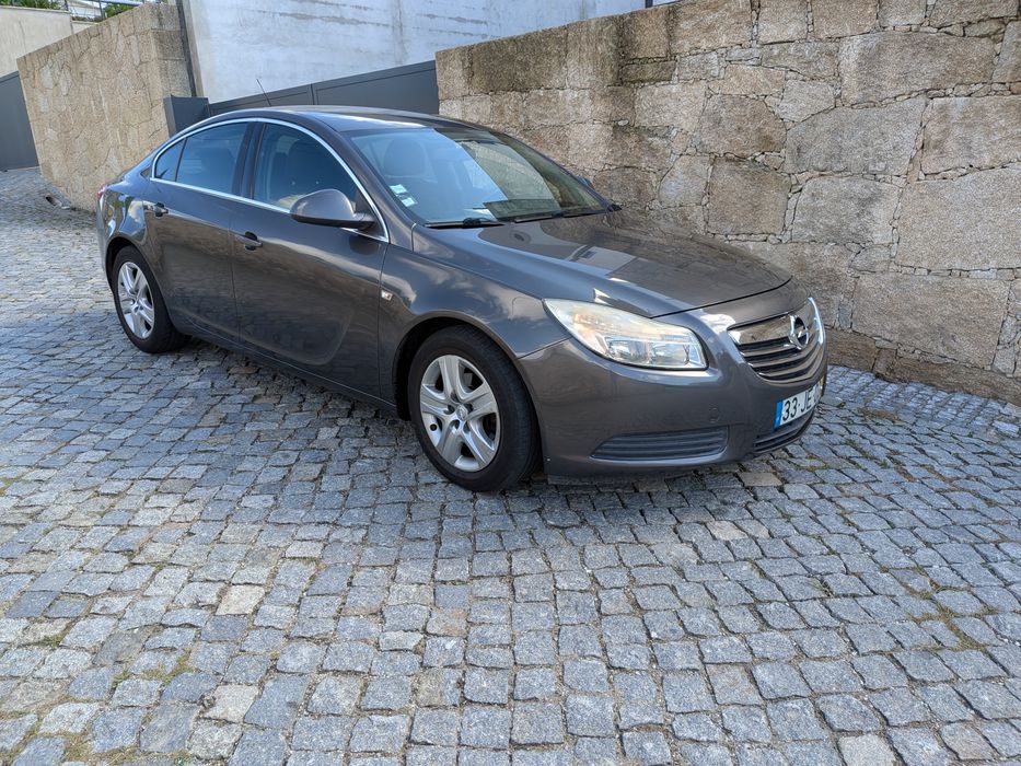 Opel Insignia 2.0 d em muito bom estado