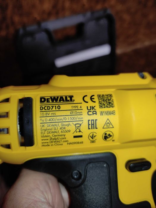 Шуруповерт DeWALT DCD710(type 4) + чемодан, документы