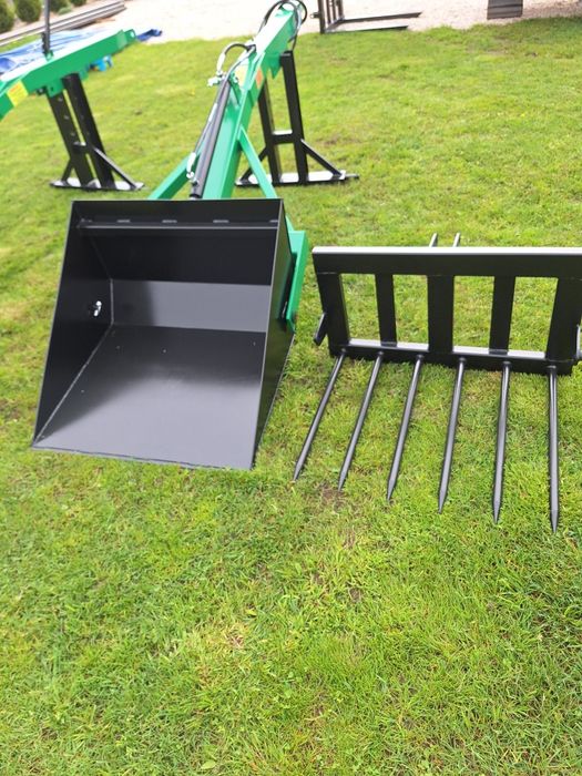 Łycha na tył ciągnika,  na tylni tuz,  Ładowacz tur na tył, JAKOŚĆ I