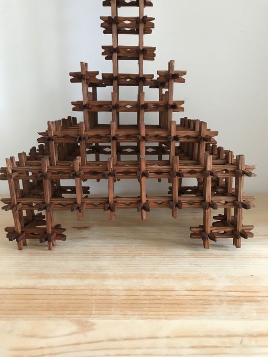 Stary drewniany krzyż ze spinaczy, dewocjonalia / rękodzieło /handmade