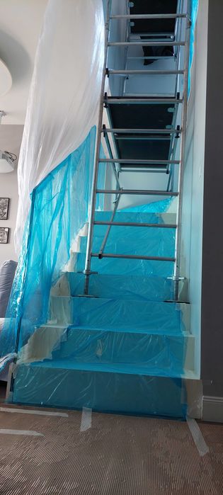 Wypożyczę RUSZTOWANIE na SCHODY zabiegowe ze spocznikiem wąskie