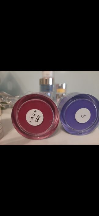 Sprzedam  pudry tytanowe lart