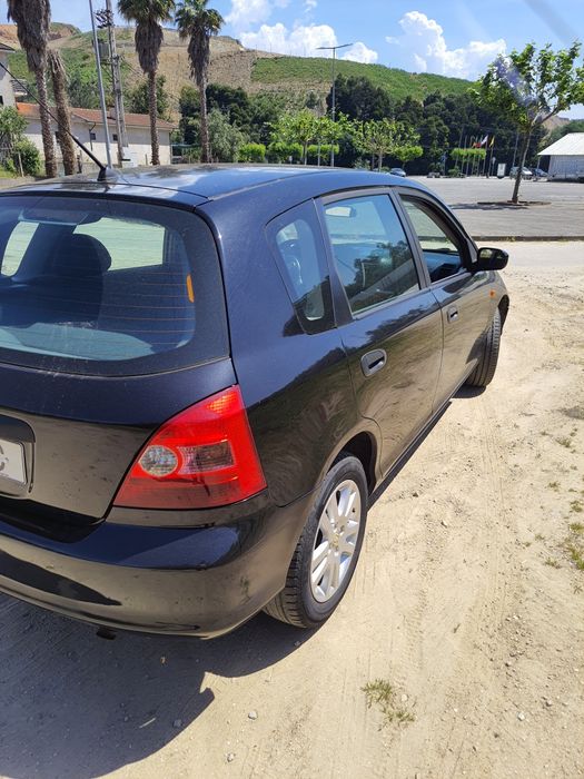 Honda semi novo.