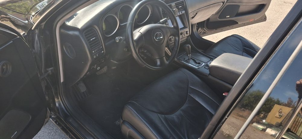 Продам Lexus GS 300