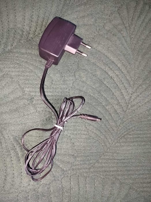 Zasilacz Linksys Cisco DSA-6G-05 FEU 5V 1A