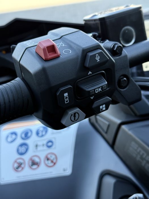 НОВИЙ Квадроцикл BRP Can am Outlander 1000 XT-P with Smart Shocks