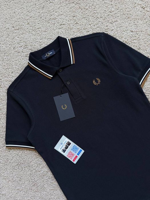 Поло Fred Perry