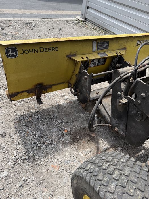 Traktorek kosiarka John Deere 4010 4x4 Pług śnieżny