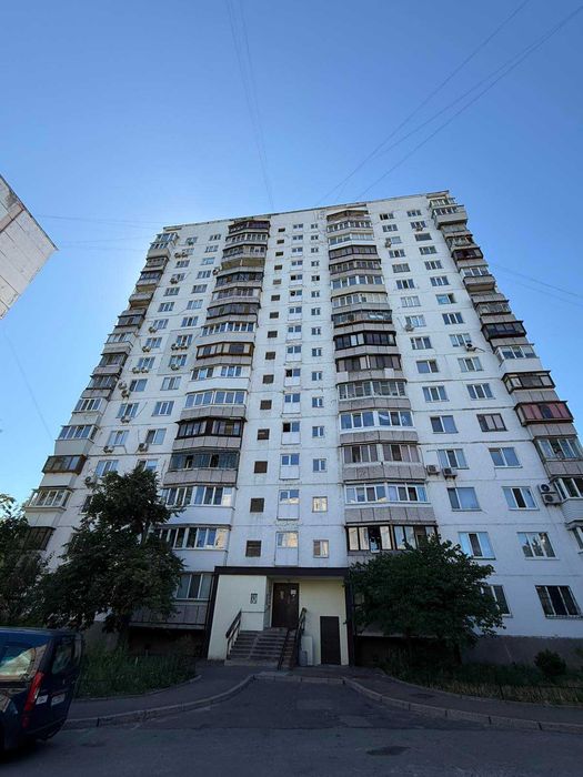 Закат на балконе, в шаге Сильпо — в этой квартире вам будет тепло!