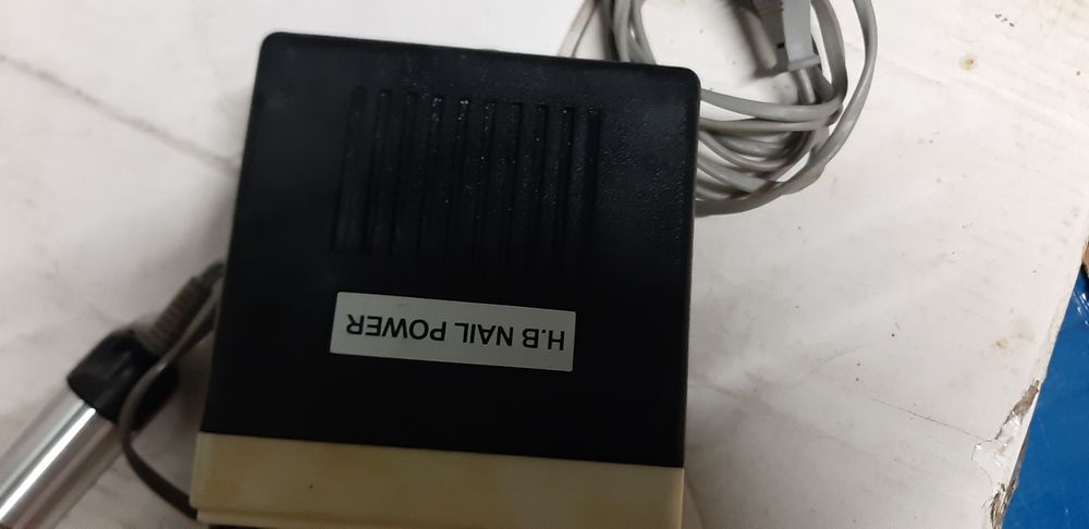 Lixadeira elétrica para as unhas