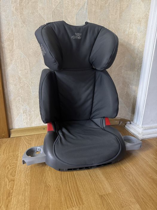 Дитяче автокрісло Britax Romer 3-12 років
