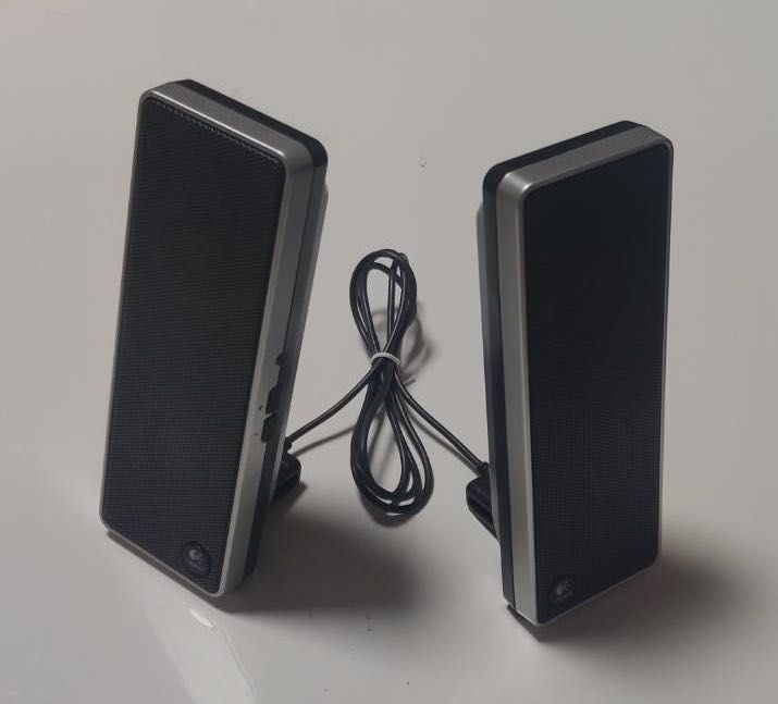 Logitech V10 Notebook 2.0 Speakers