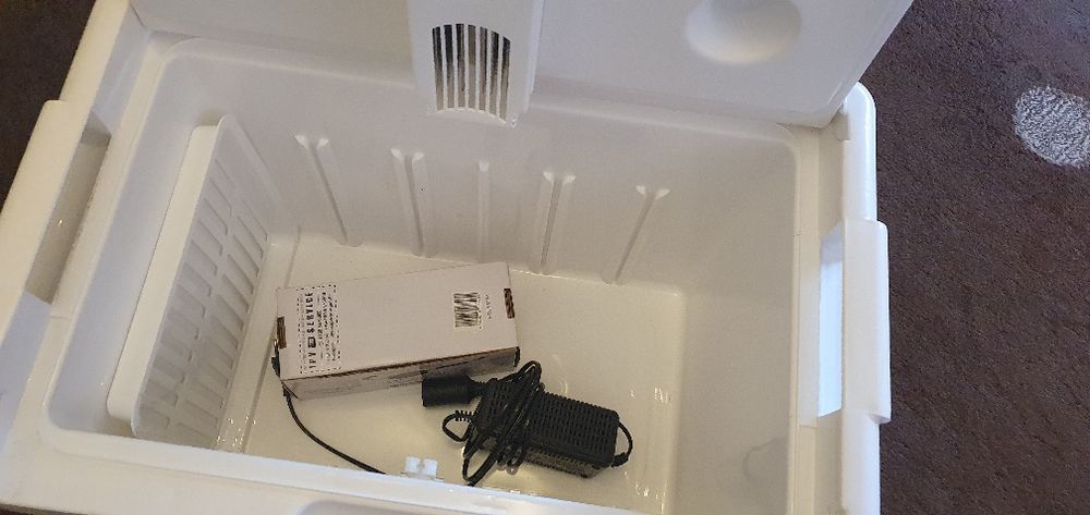 Arca Frigorífica EZETIL para automóvel, caravanas, camiões, barcos