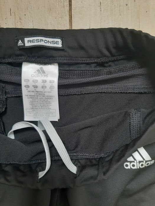 Czarne legginsy _Adidas Response 36