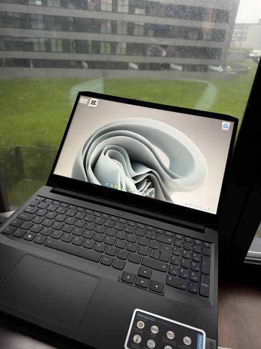 Lenovo ideapad gaming 3i 16 GB RAM 512 GB SSD Intel i5 GTX 1650 4GB