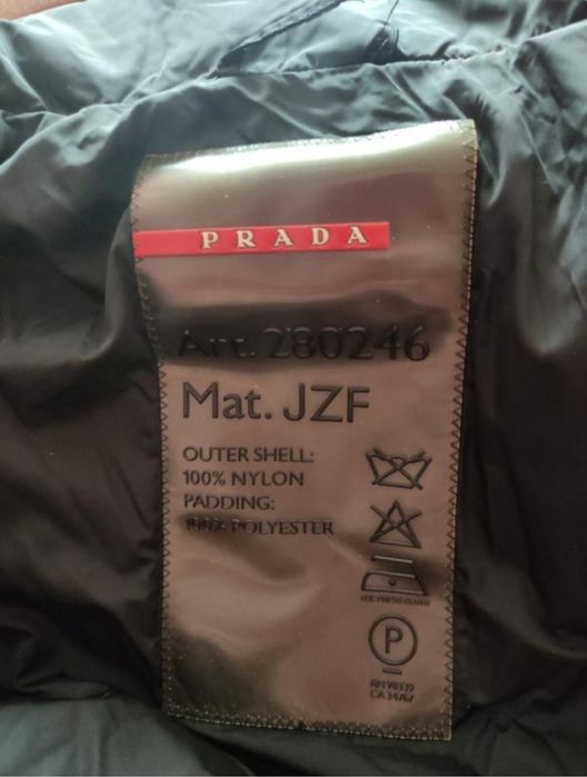 Жіноче пальто   Prada