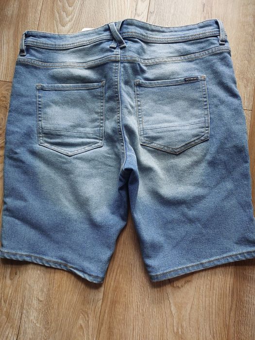 Nowe Spodenki jeansowe męskie rozm 32 slim