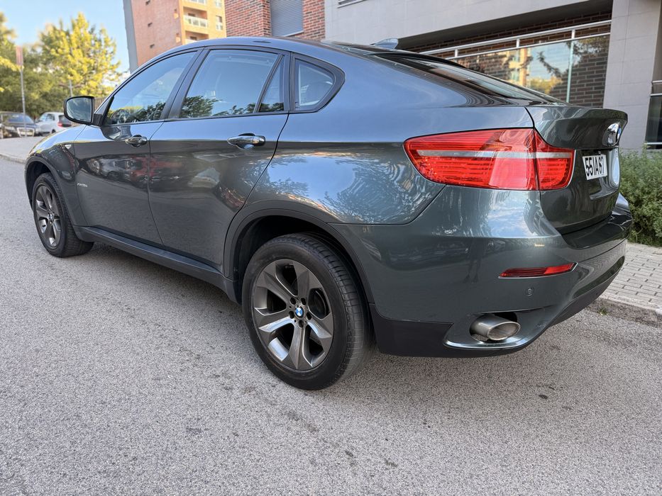 BMW - X 6 - Verde
