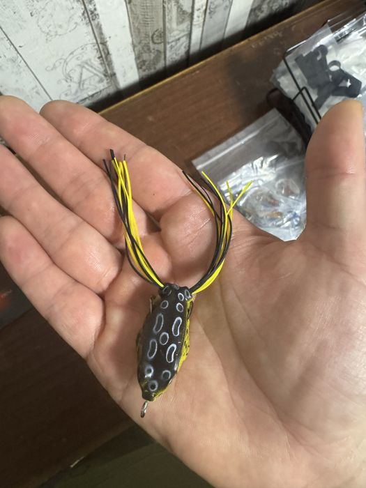 Симуляція леопардового жаби