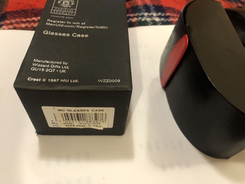 stary w idealnym stanie Manchester United etui na okulary