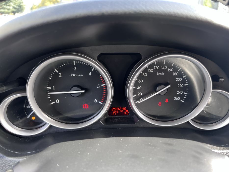 Продається mazda 6