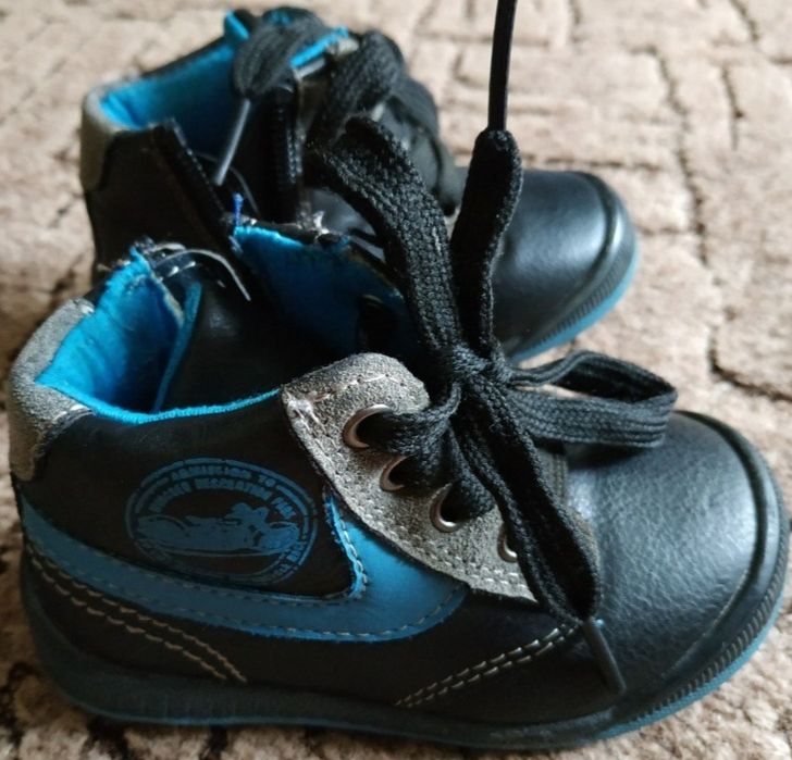 Ботинки /осення демисезонная обувь/ на мальчика 20 размер