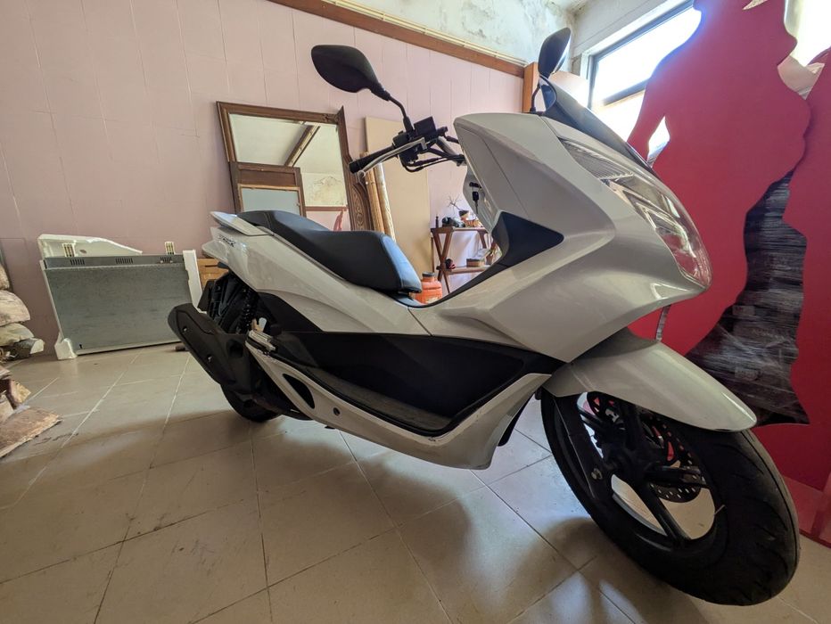 Honda PCX (2015)