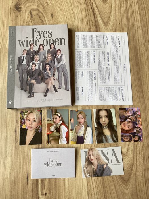 Album Twice EYES WIDE OPEN Style version