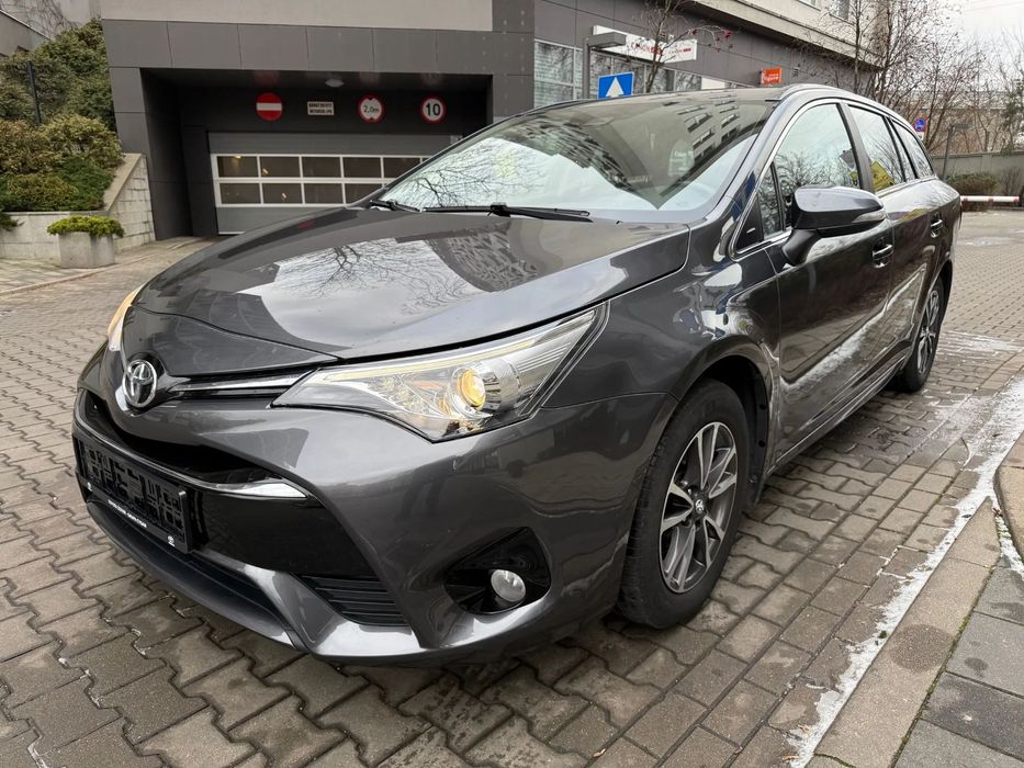 Toyota Avensis Salon Polska Kombi 1.8 Premium Automat Salon Polska, F-VAT 23%